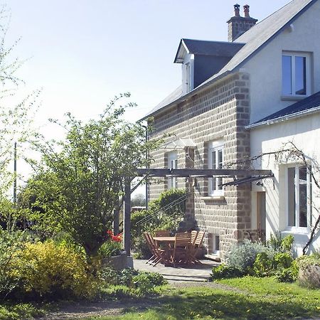 La Nesliere Chambres D'Hotes Bio Saint-Symphorien-des-Monts Dış mekan fotoğraf